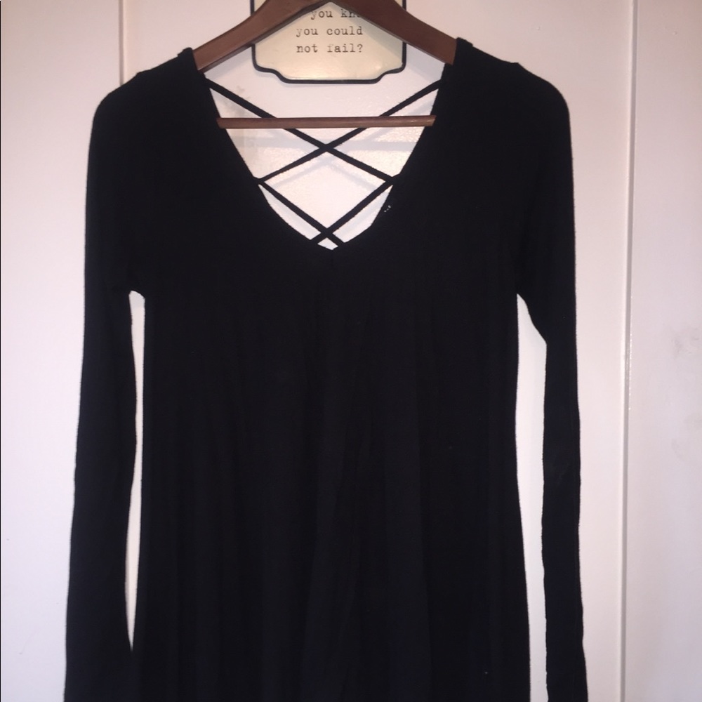 Long sleeve knit shirt